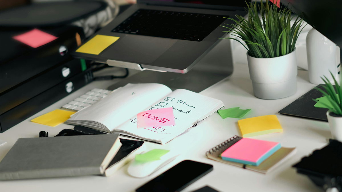 A Notion Alternative for Teams Managing Docs, Conversations, and Ongoing Work: How to Make The Switch to Pivot