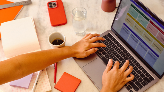 Async Work With Pivot + Outlook: 5 Inbox-And-Calendar Workflows That Keep Projects Moving